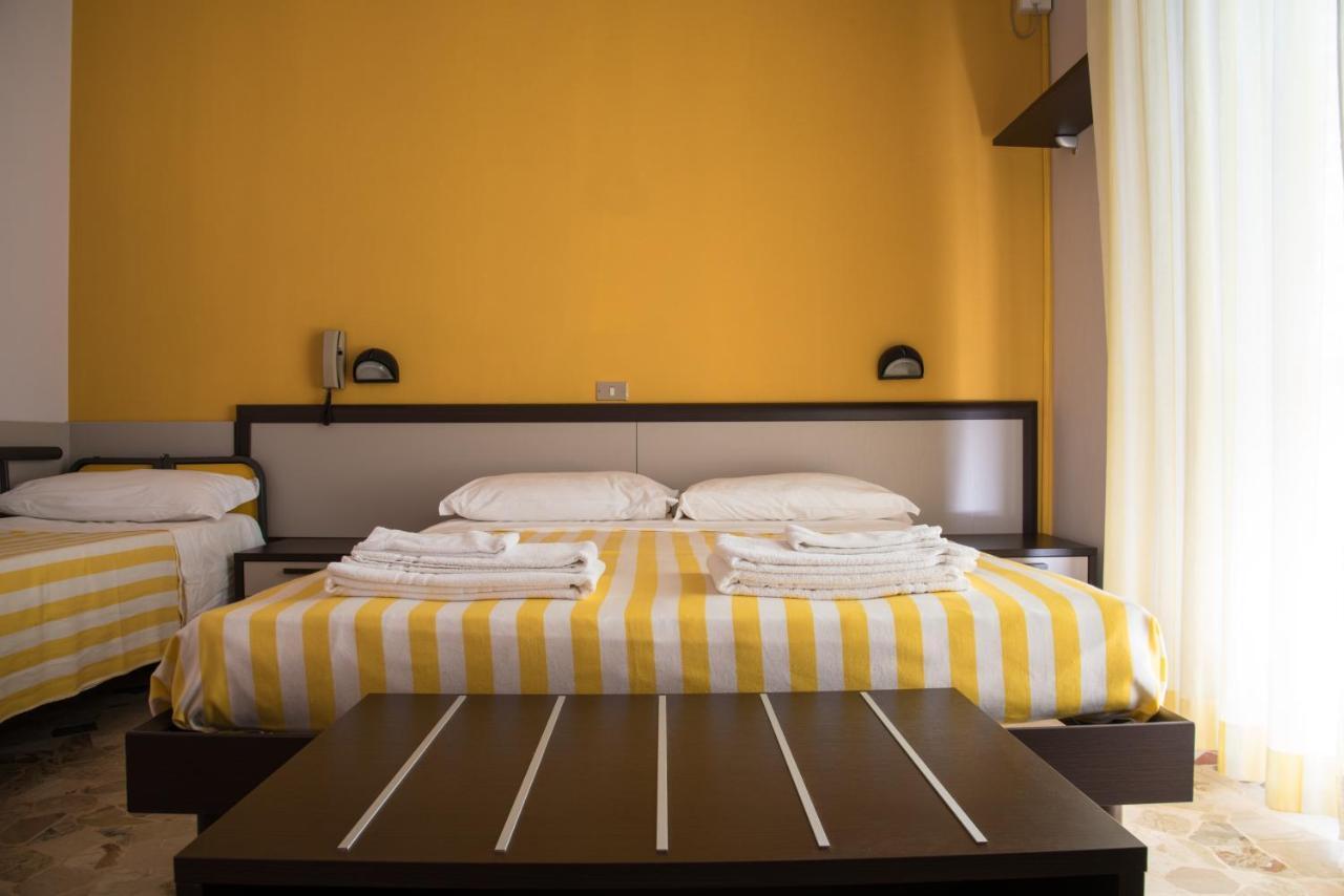 Hotel Mirage Bellaria-Igea Marina Phòng bức ảnh